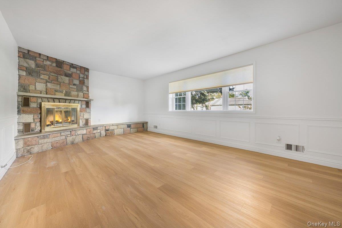 65 Brookdale Drive, Yonkers, NY 10710