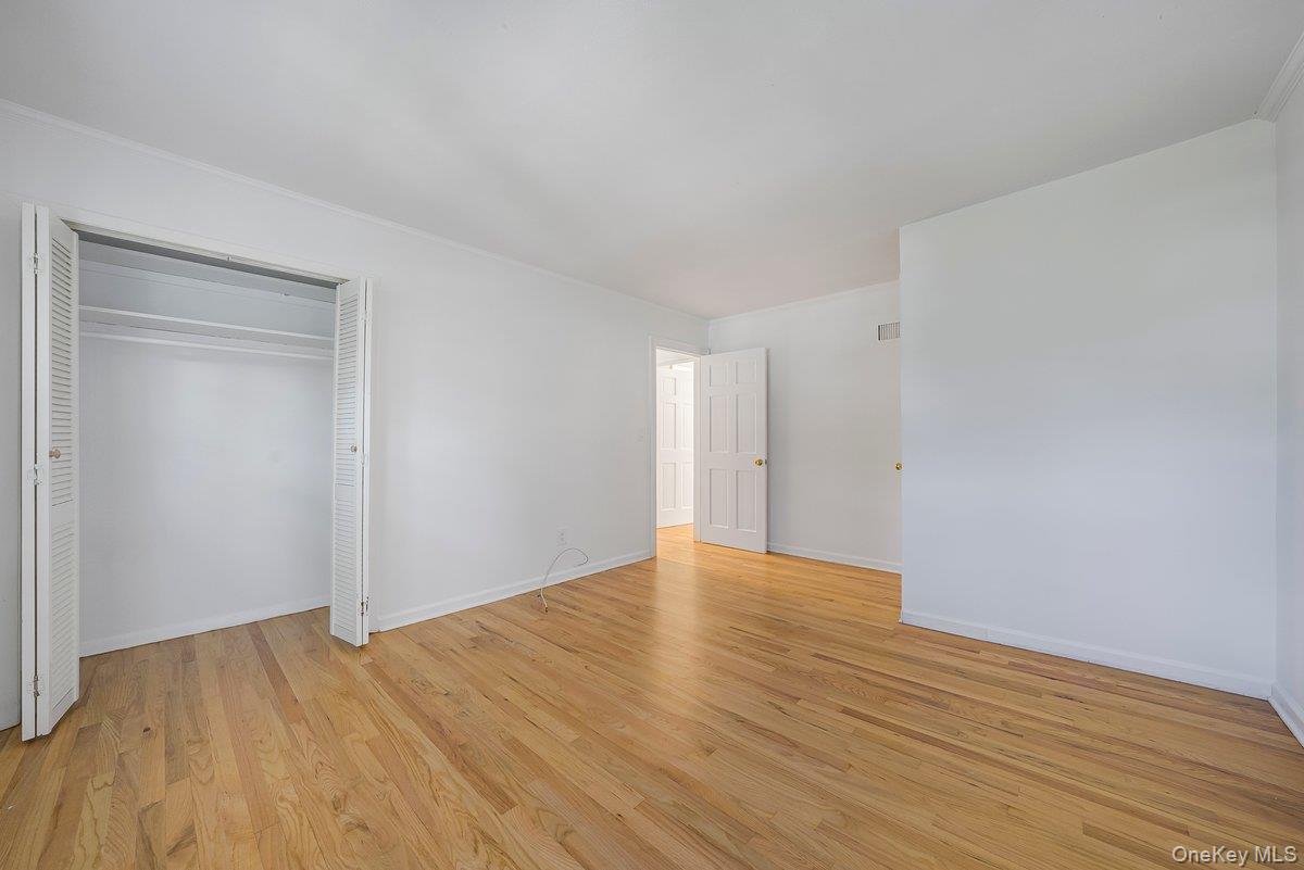 65 Brookdale Drive, Yonkers, NY 10710