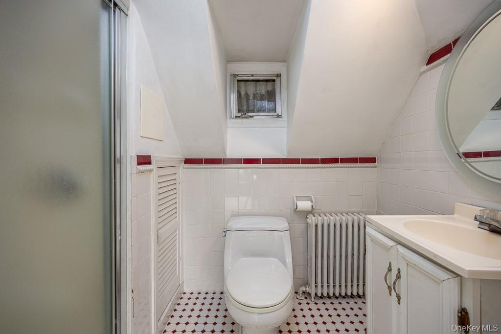 137 Blauvelt Road, Nanuet, NY 10954