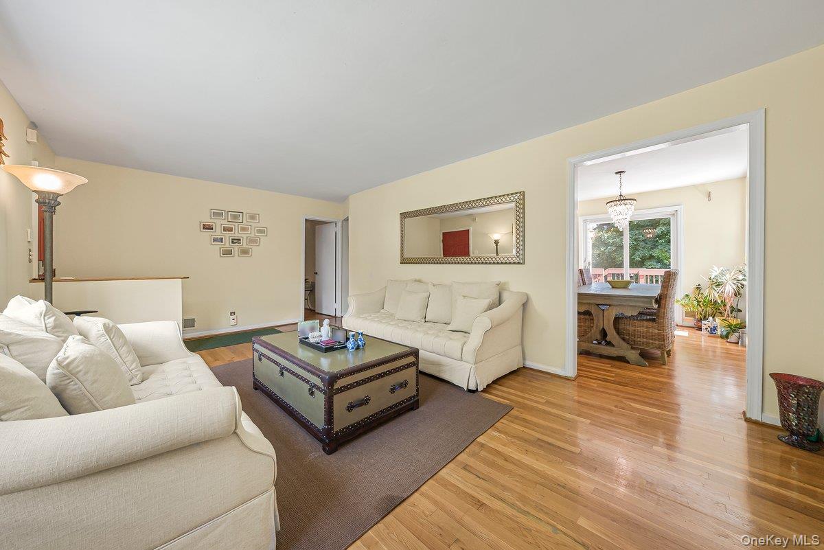 104 Lefferts Road, Yonkers, NY 10705