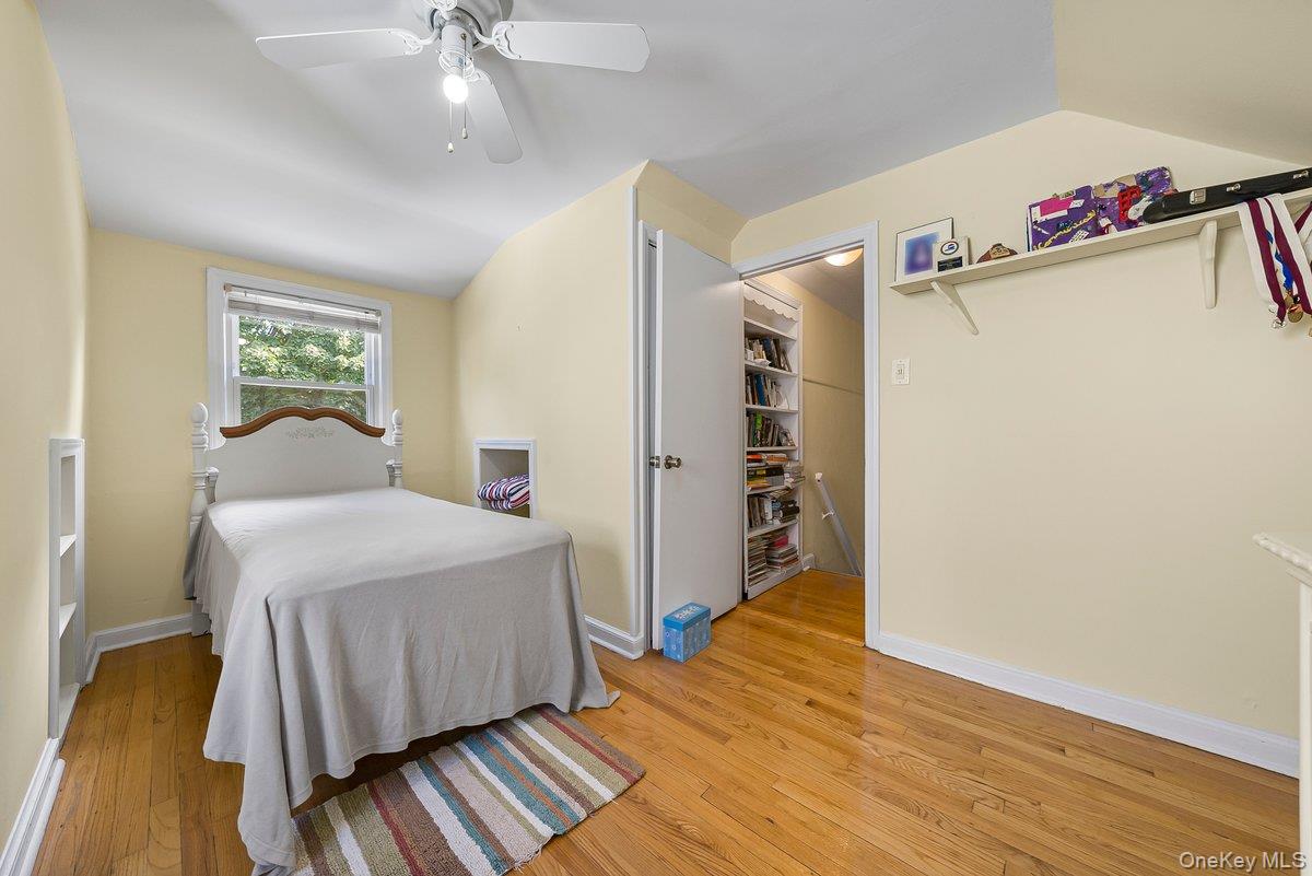 104 Lefferts Road, Yonkers, NY 10705