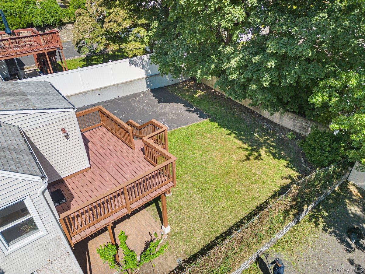 104 Lefferts Road, Yonkers, NY 10705