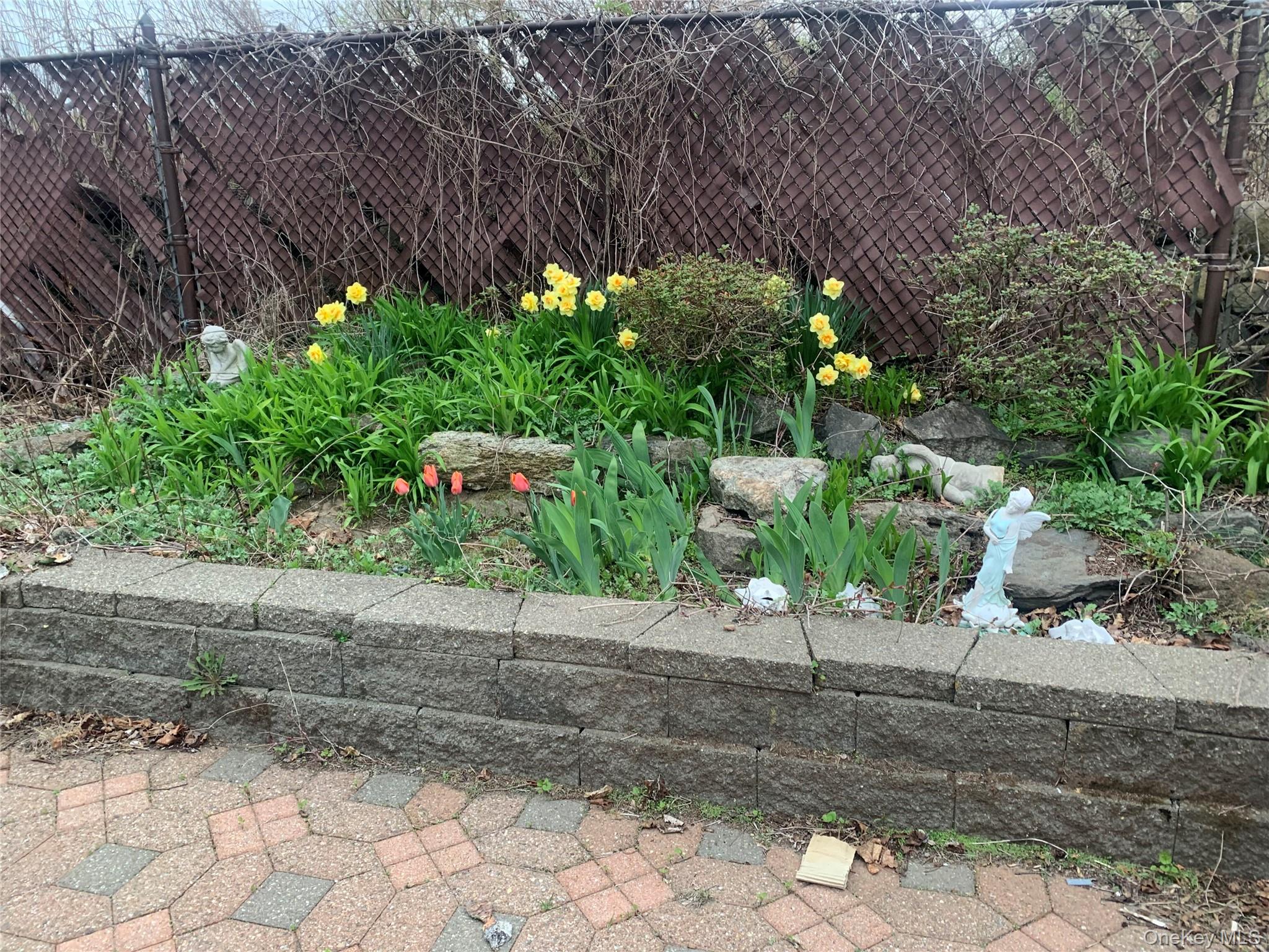 61 Newport Road, Yonkers, NY 10710