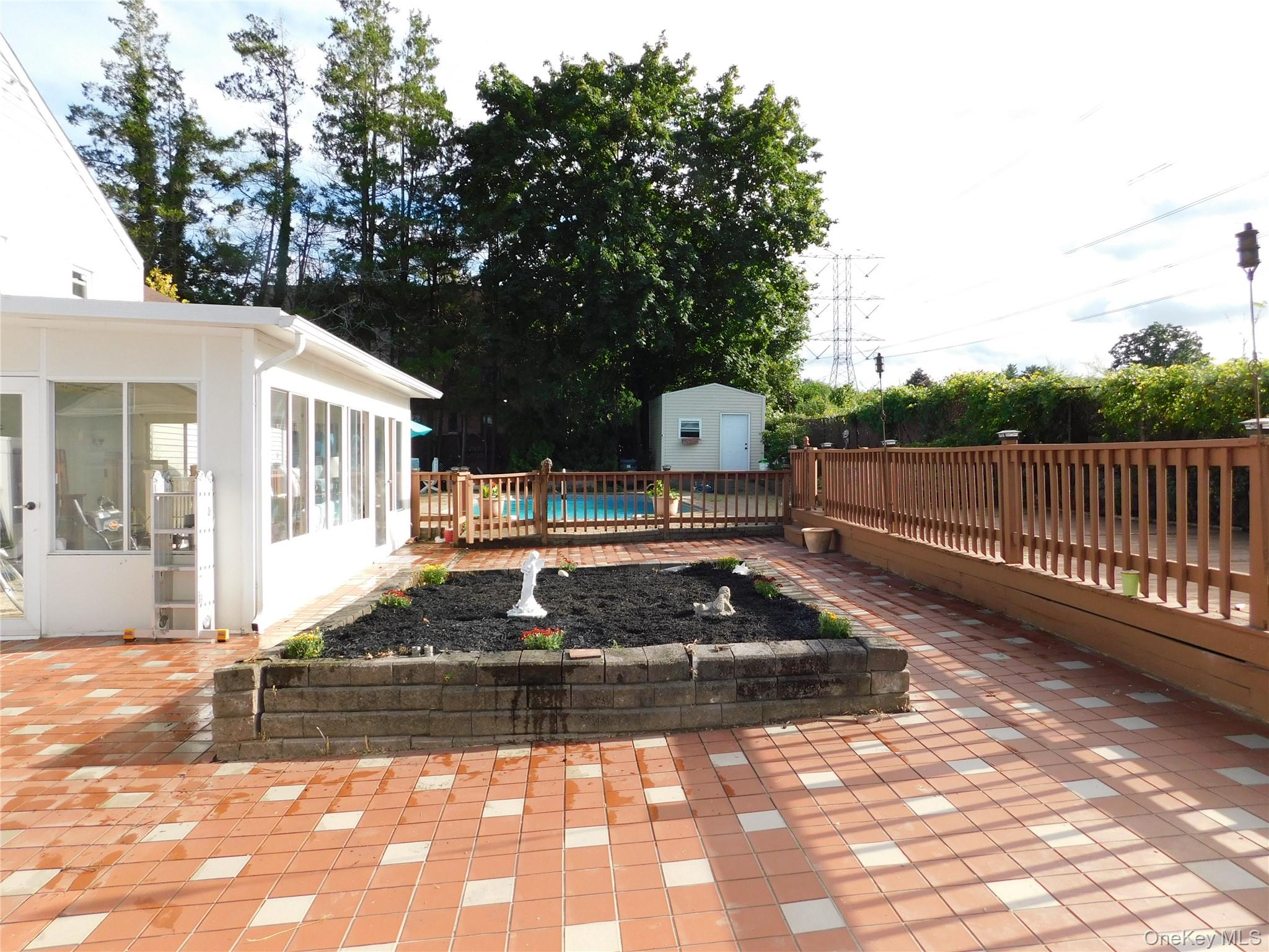 61 Newport Road, Yonkers, NY 10710