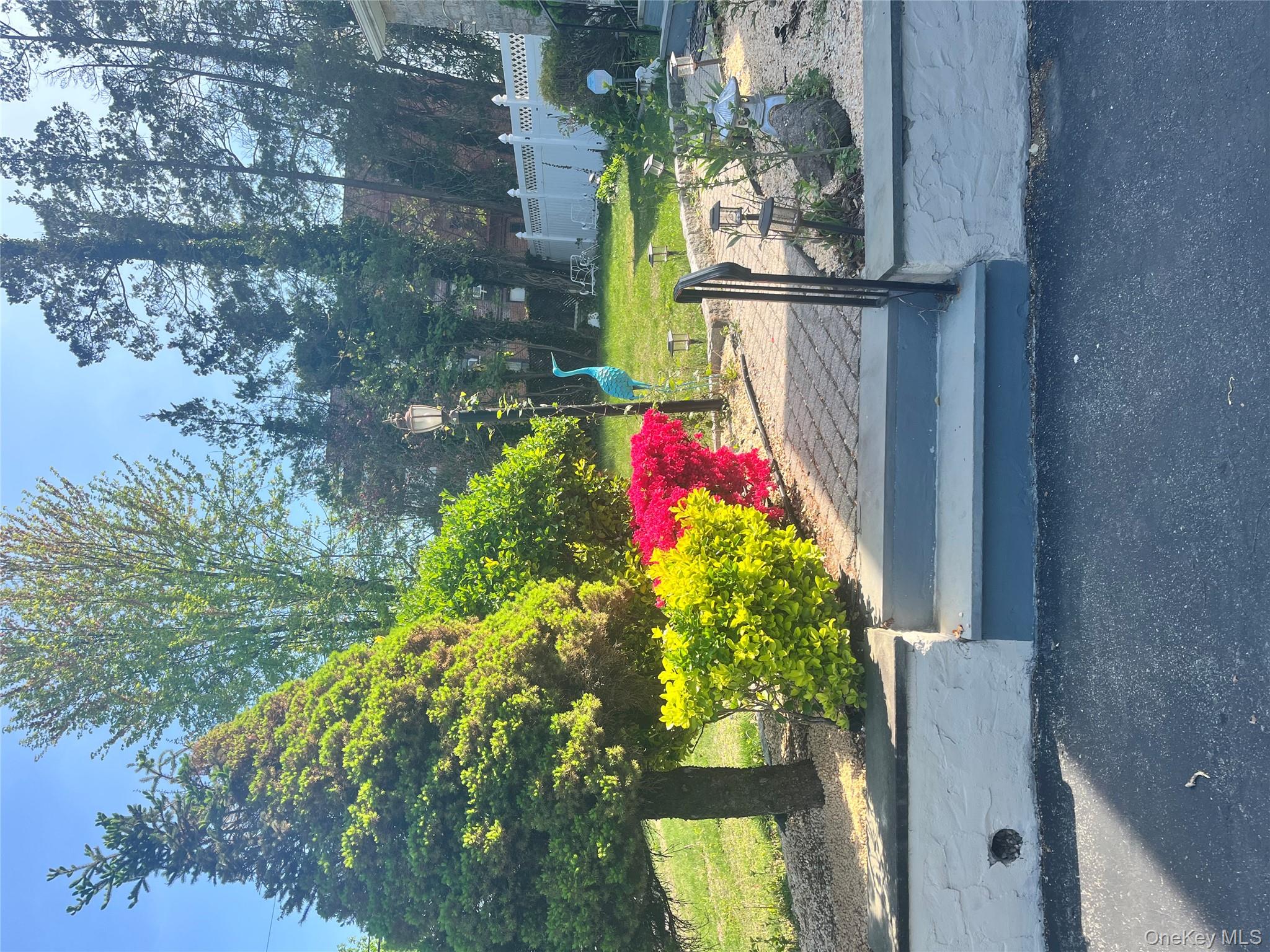 61 Newport Road, Yonkers, NY 10710