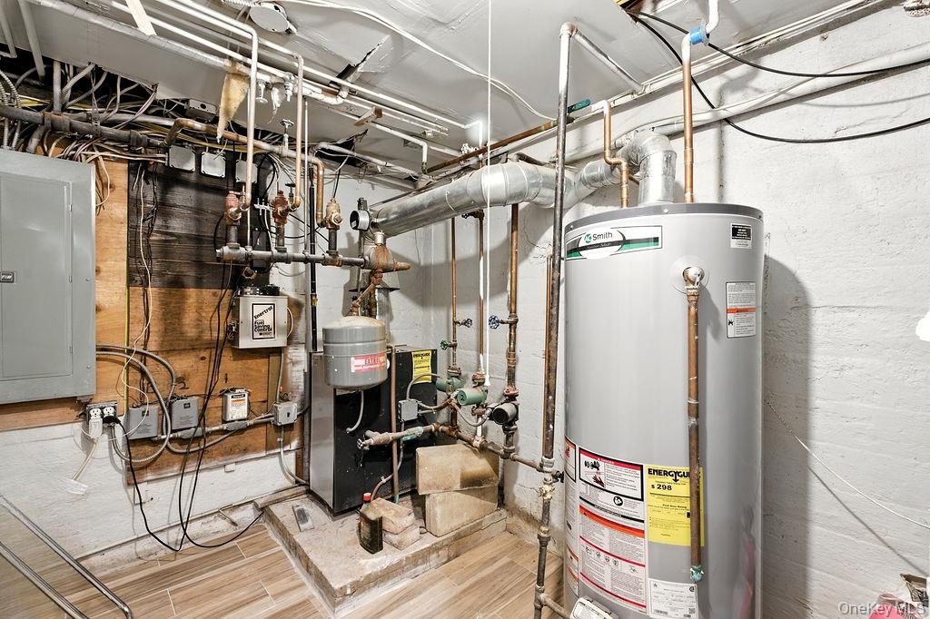 46 Ongley Street, Rockville Centre, NY 11570