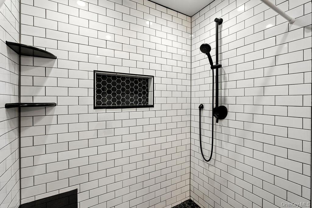 46 Ongley Street, Rockville Centre, NY 11570