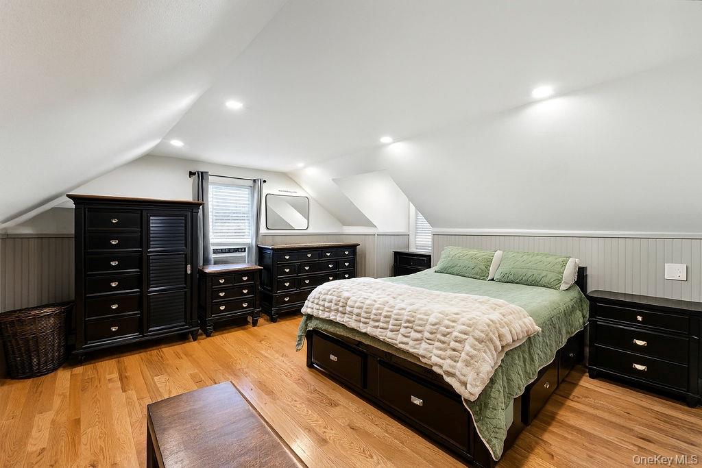 46 Ongley Street, Rockville Centre, NY 11570