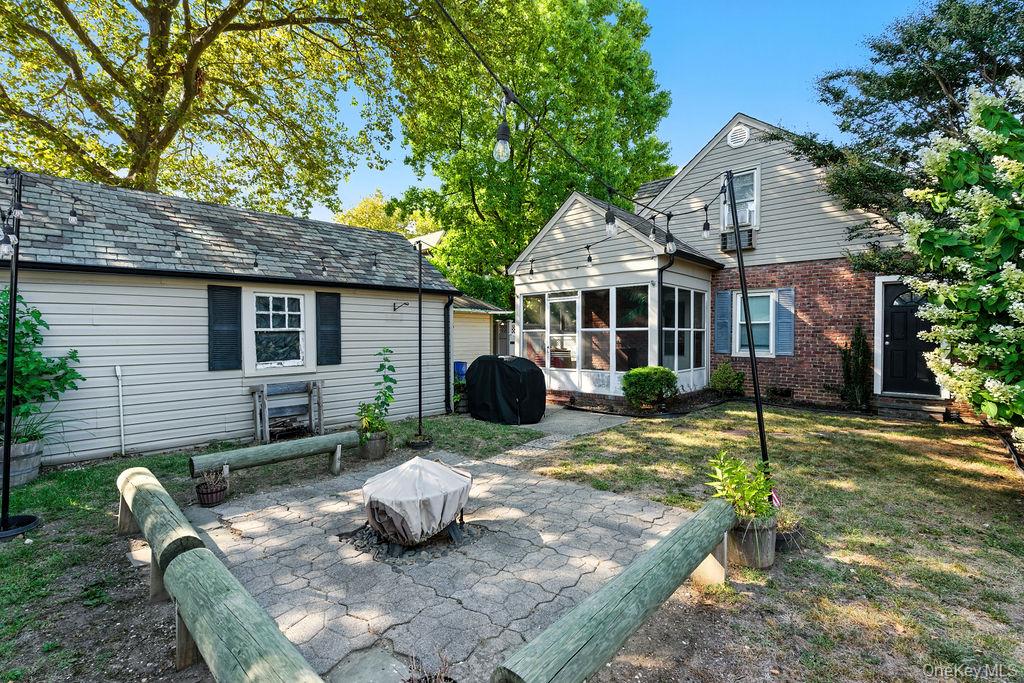 46 Ongley Street, Rockville Centre, NY 11570