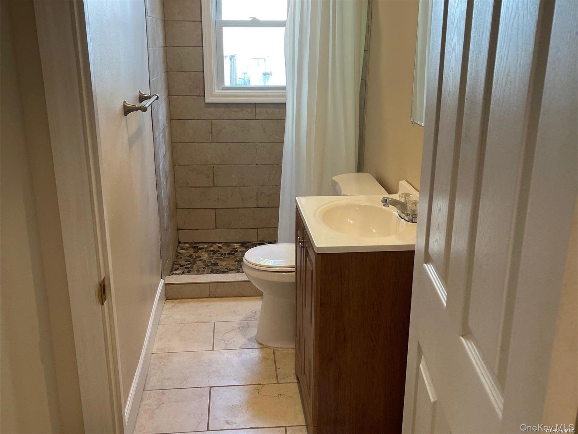 109 E Main Street, Smithtown, NY 11787