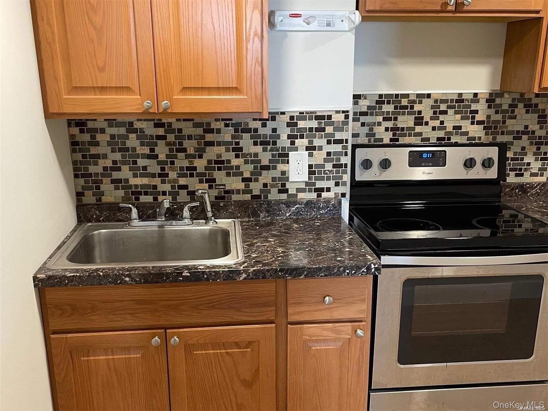 109 E Main Street, Smithtown, NY 11787