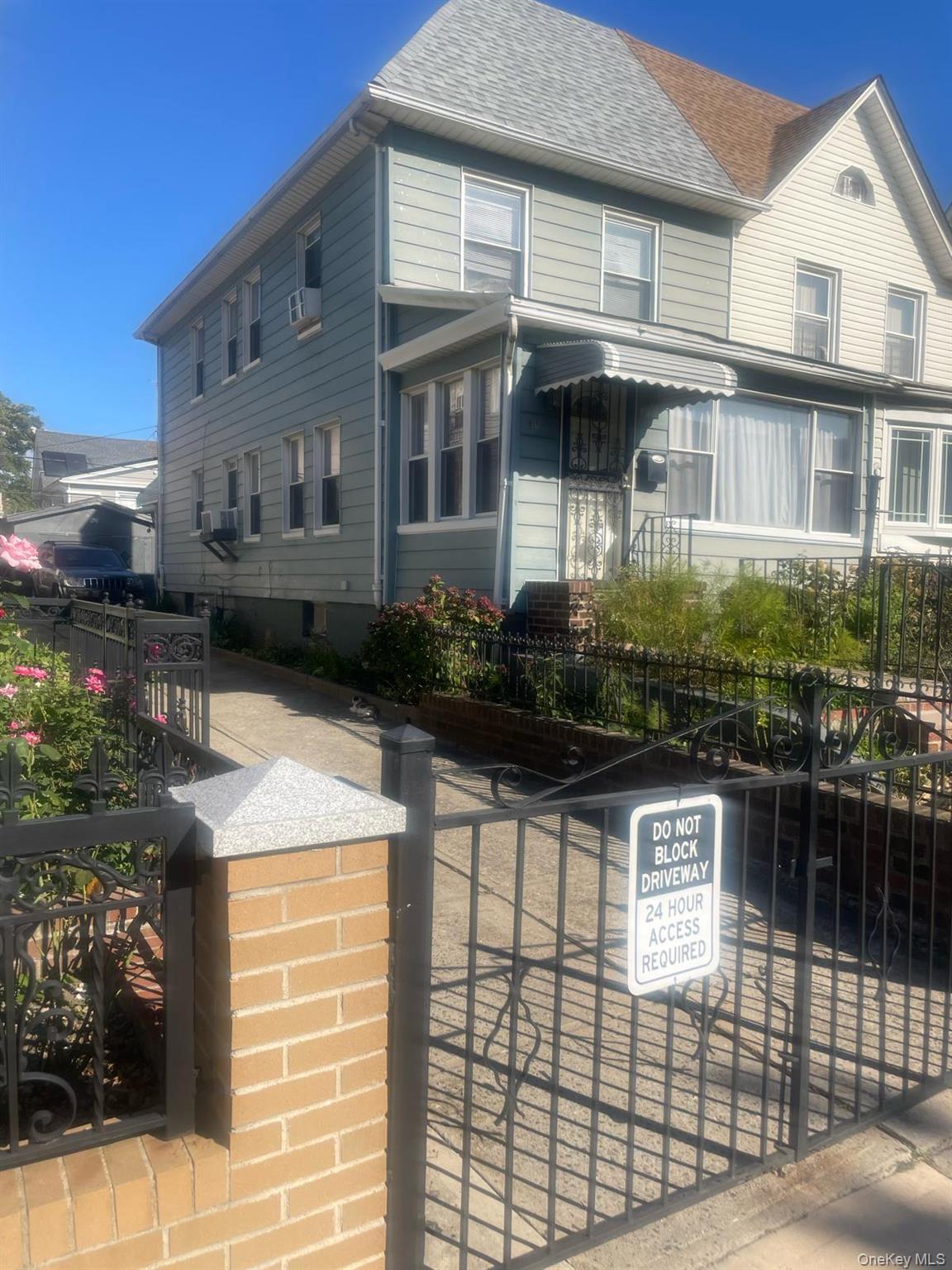 811 East 48 Street, Brooklyn, NY 11203