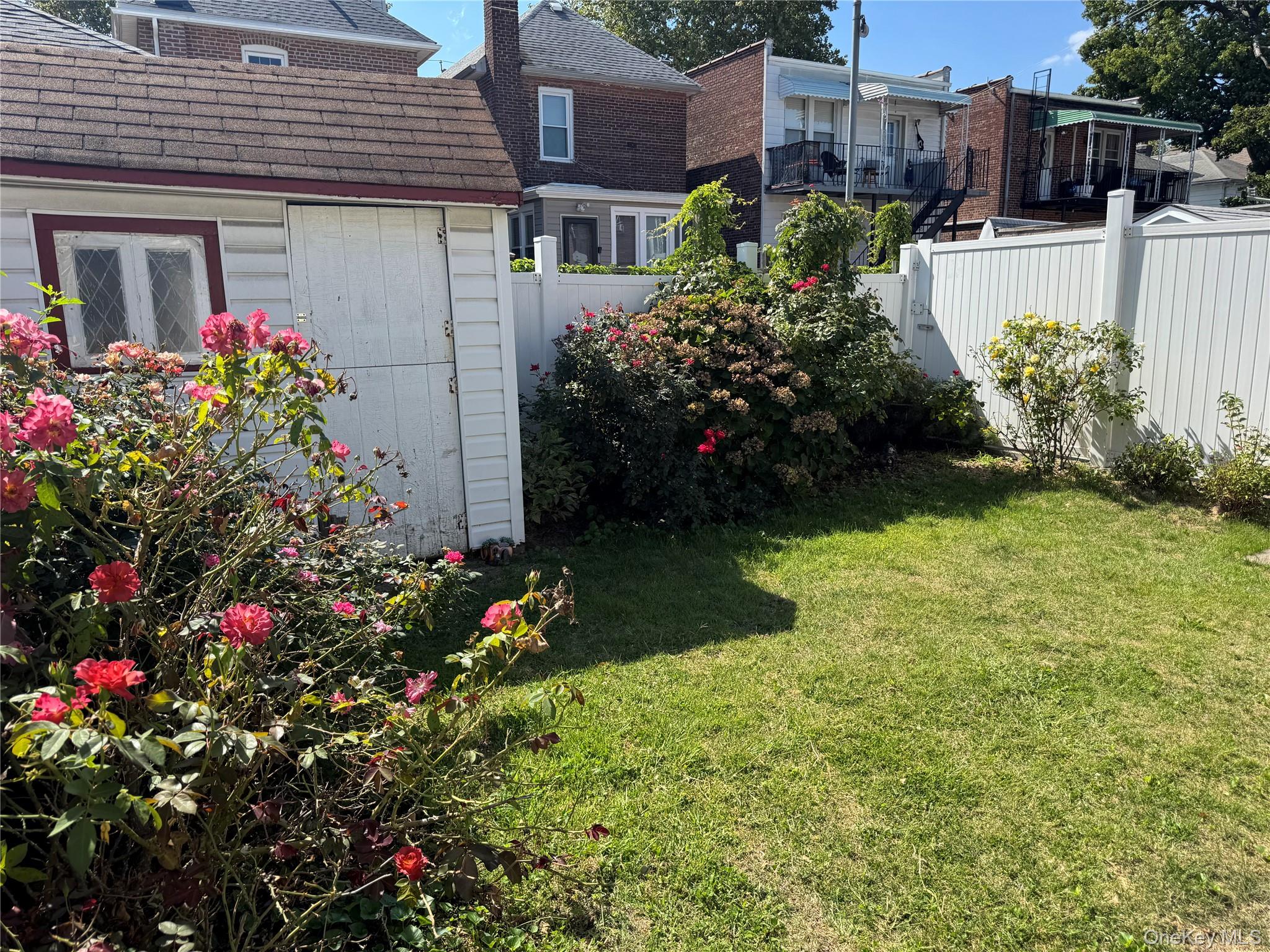 1633 Lurting Avenue, Bronx, NY 10461