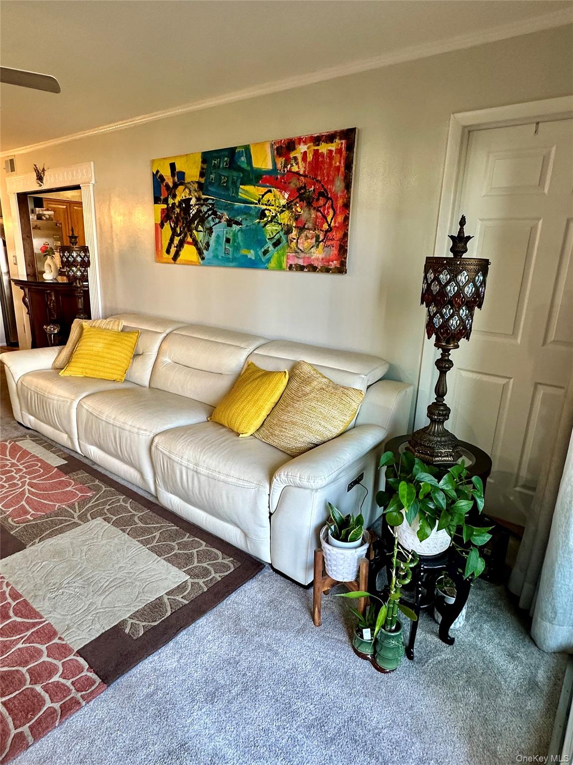 124 Santa Barbara Drive, Plainview, NY 11803