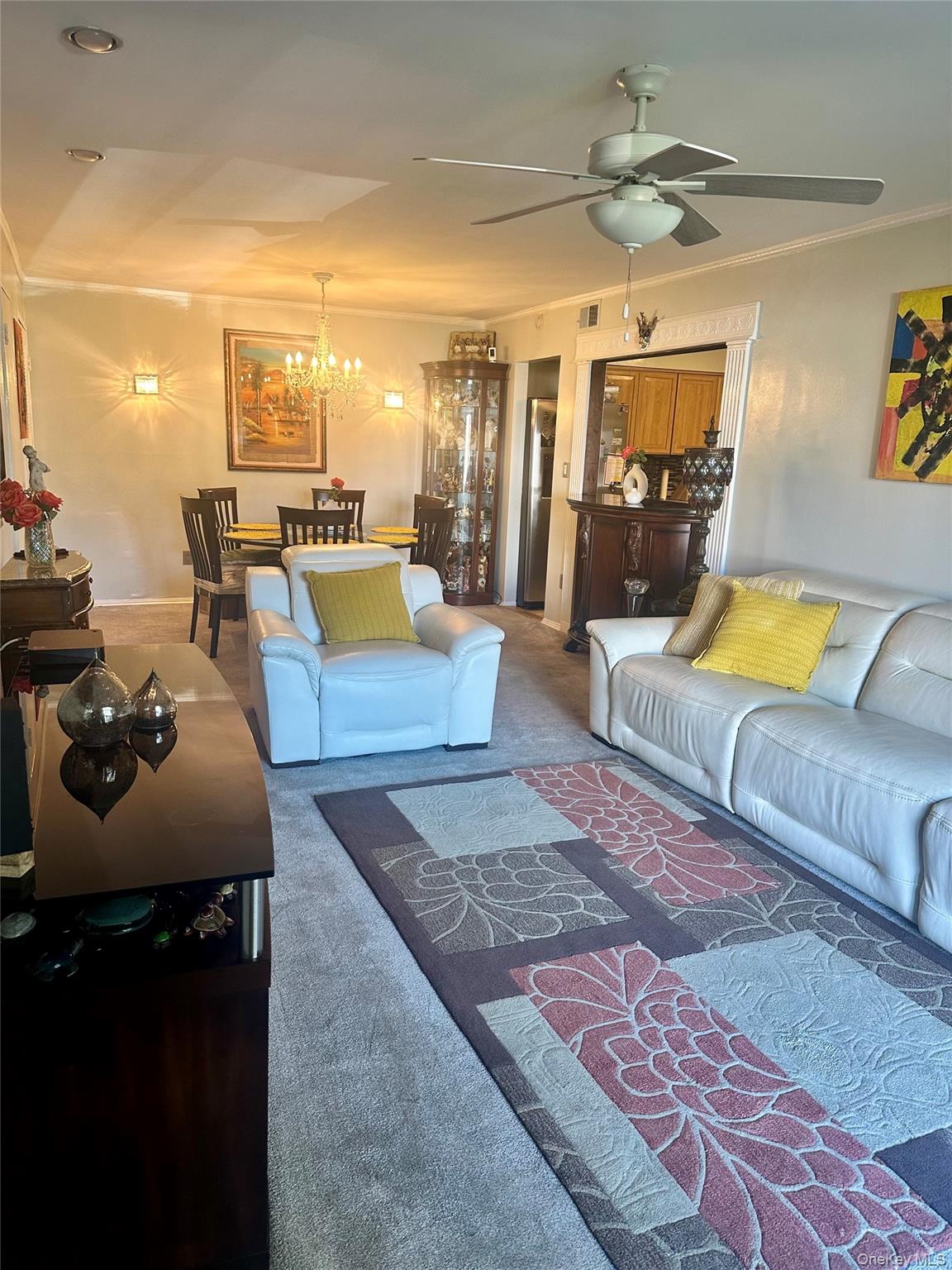 124 Santa Barbara Drive, Plainview, NY 11803