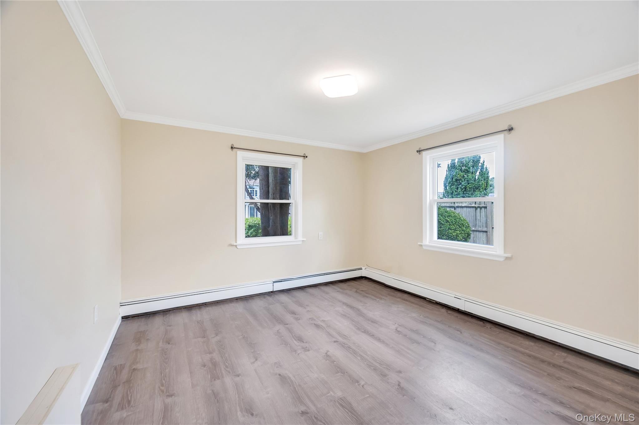 88 Anchor Lane, Levittown, NY 11756