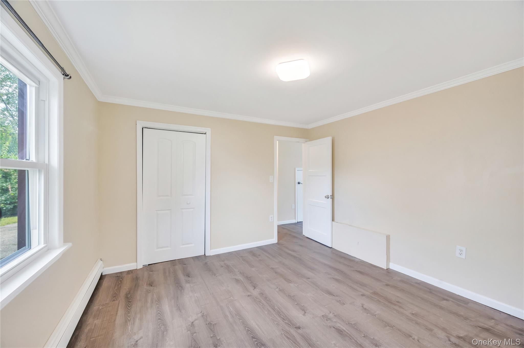 88 Anchor Lane, Levittown, NY 11756