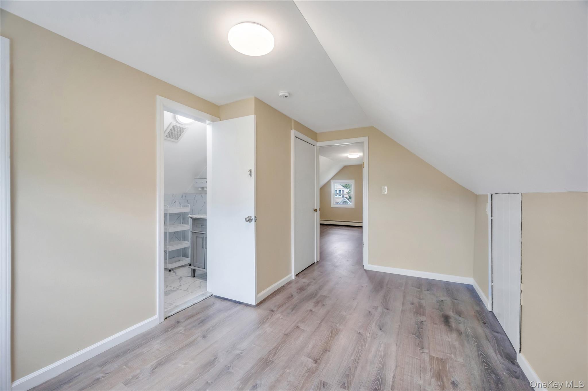 88 Anchor Lane, Levittown, NY 11756