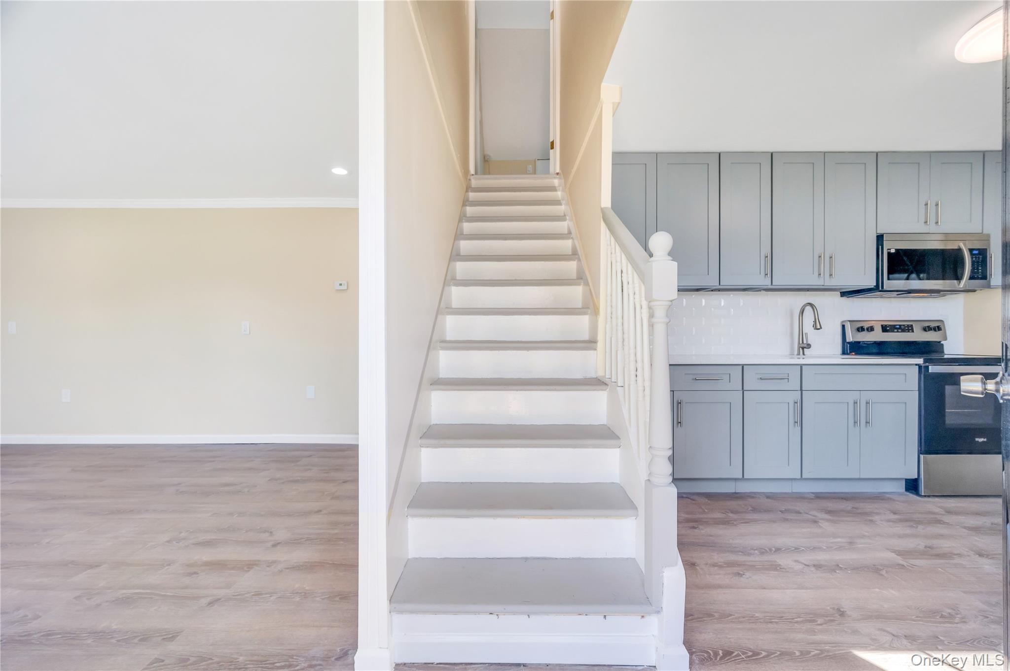 88 Anchor Lane, Levittown, NY 11756