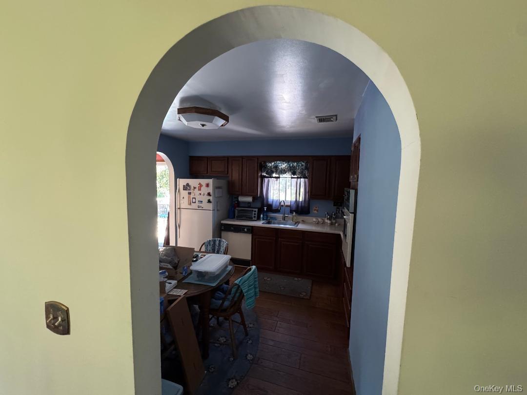 55 Sun Up Road, Stormville, NY 12582