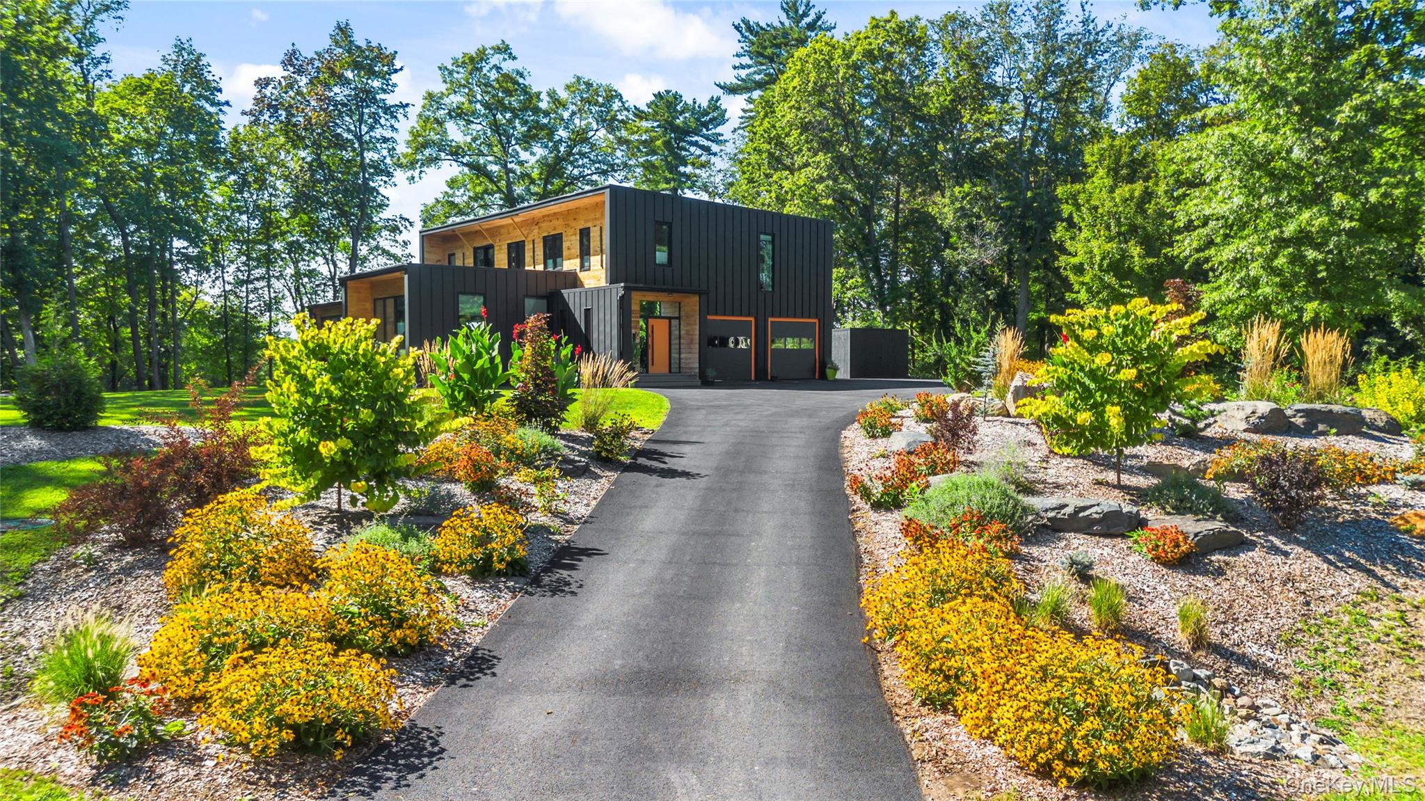 14 N Farm Lane, Hughsonville, NY 12590