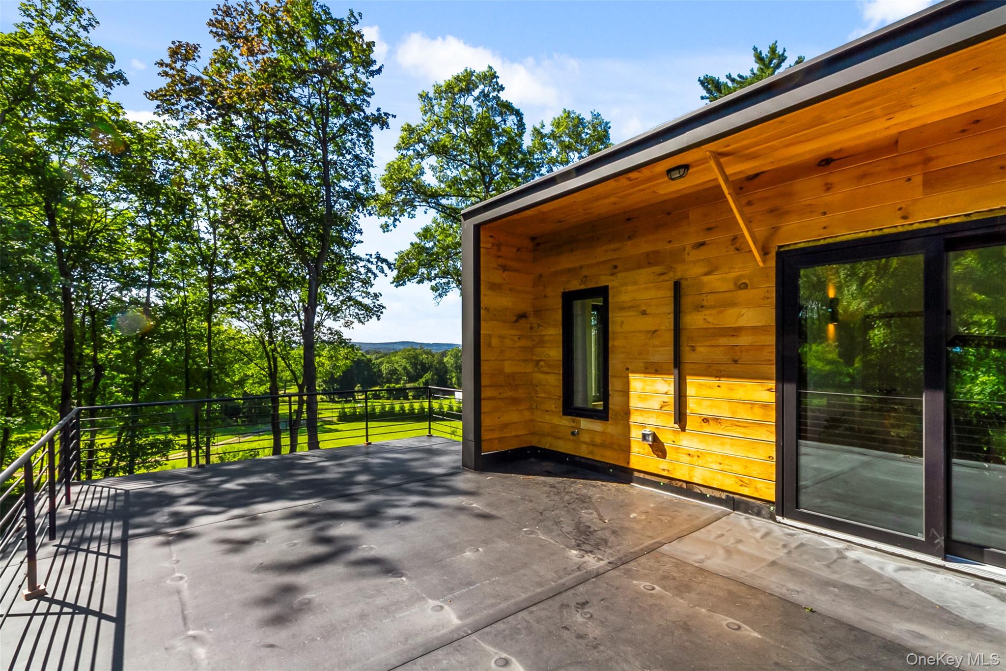 14 N Farm Lane, Hughsonville, NY 12590