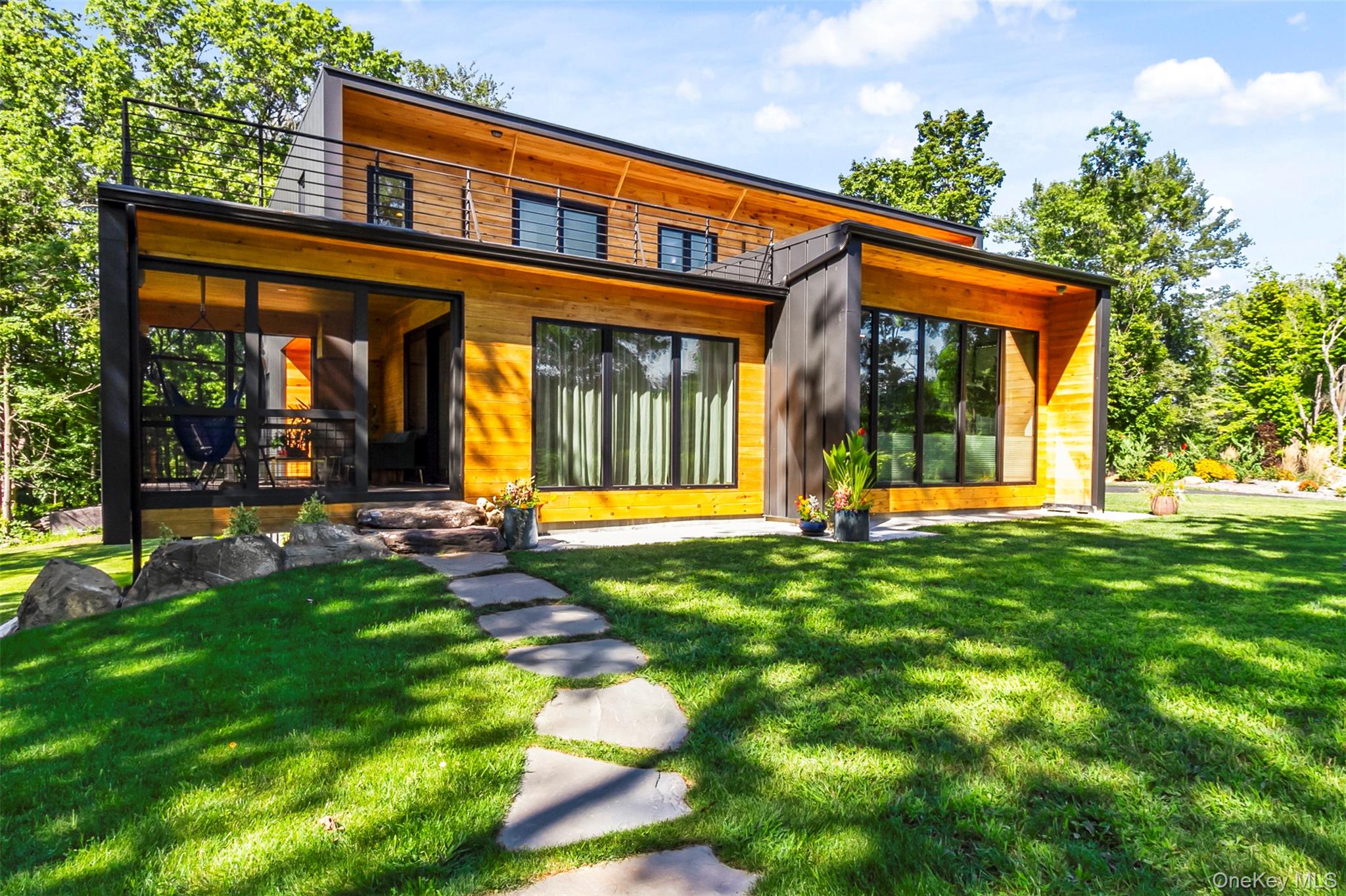 14 N Farm Lane, Hughsonville, NY 12590