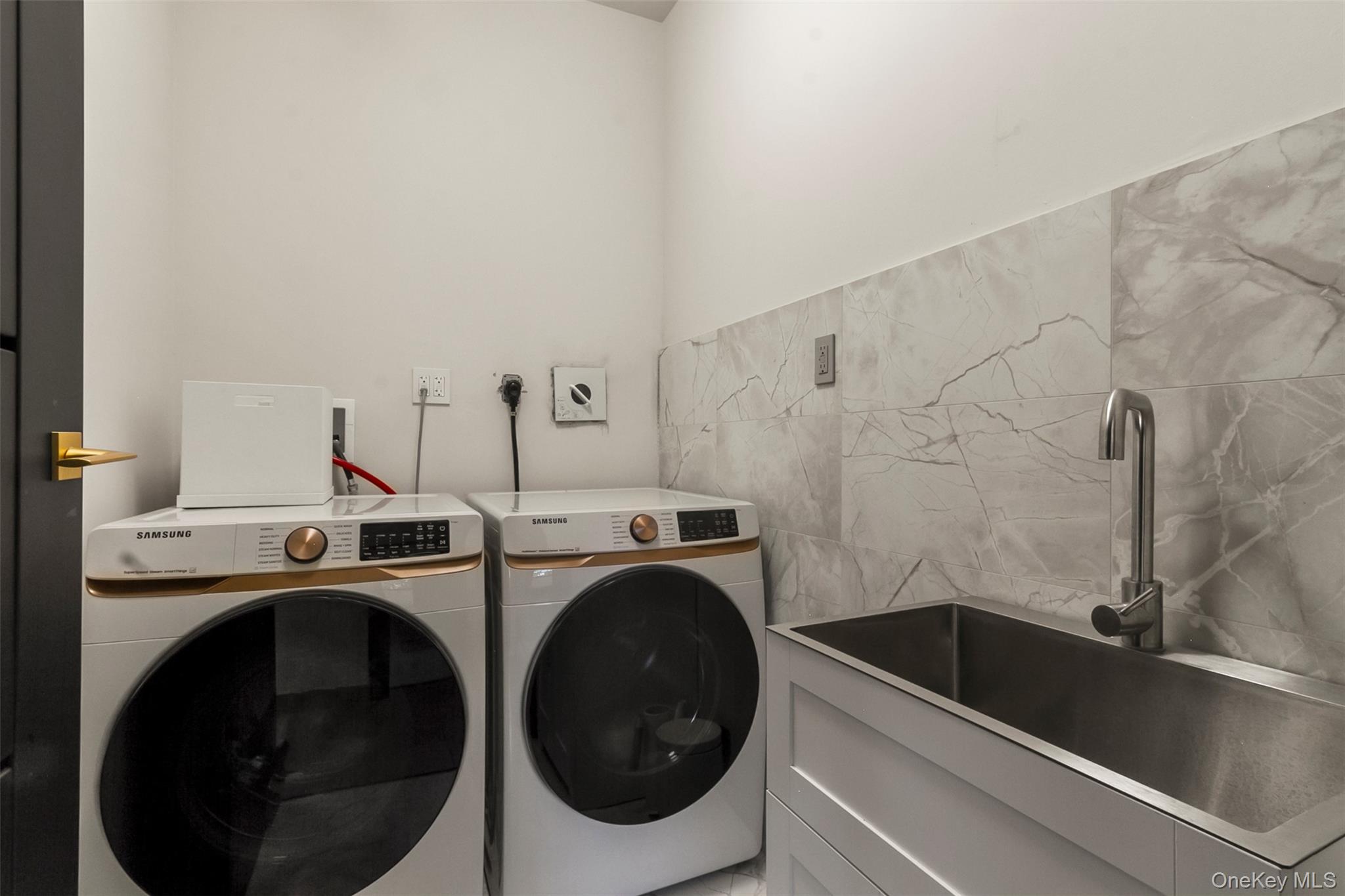 14 N Farm Lane, Hughsonville, NY 12590