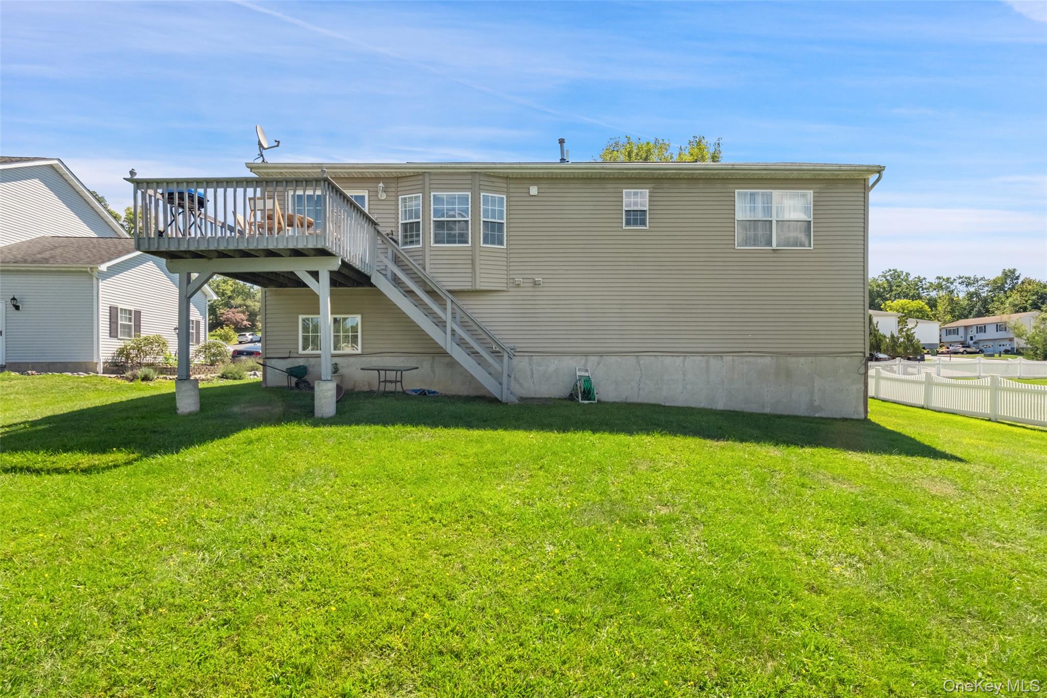 2 Danielle Court, Middletown, NY 10940