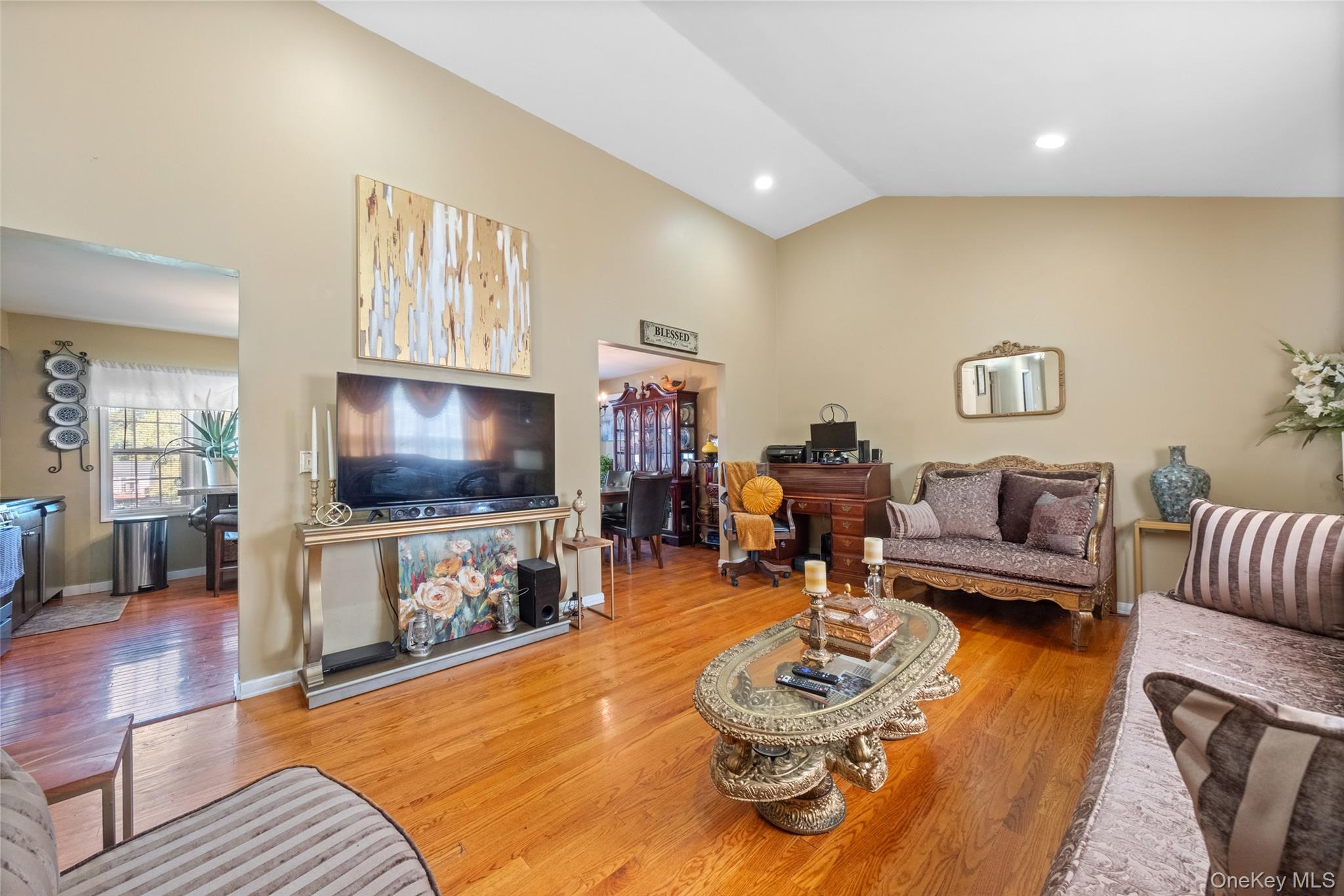 2 Danielle Court, Middletown, NY 10940