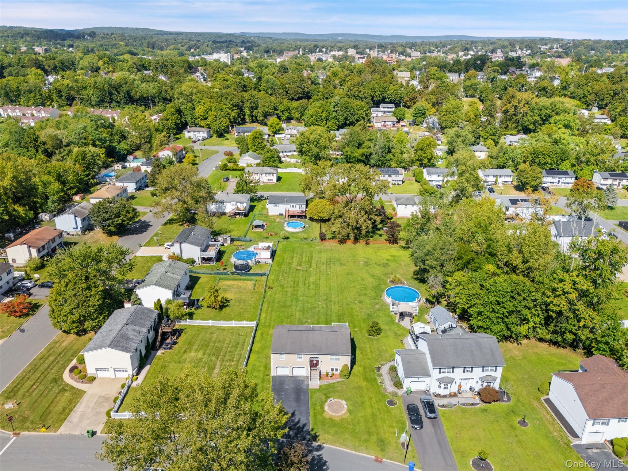 2 Danielle Court, Middletown, NY 10940