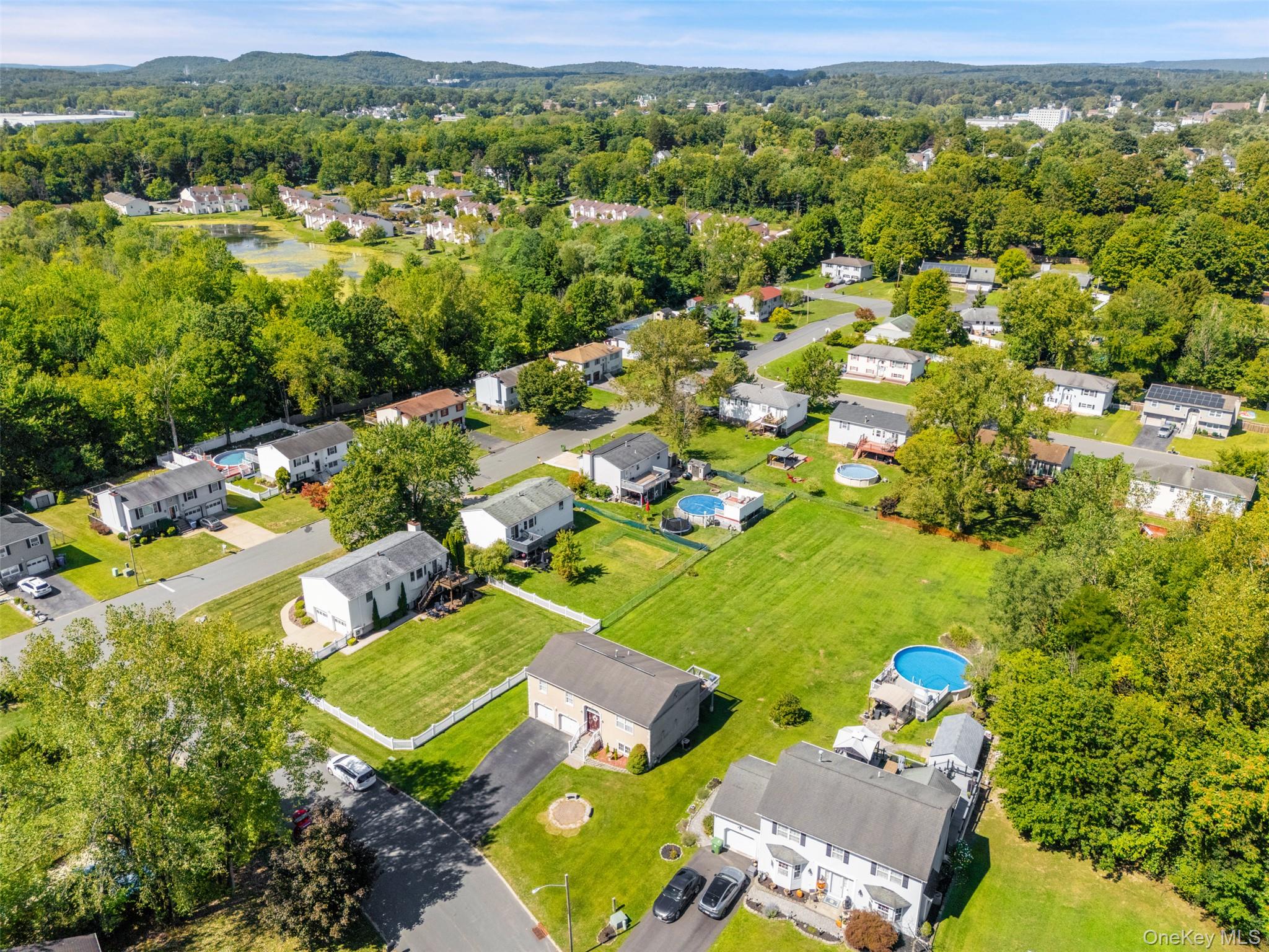 2 Danielle Court, Middletown, NY 10940