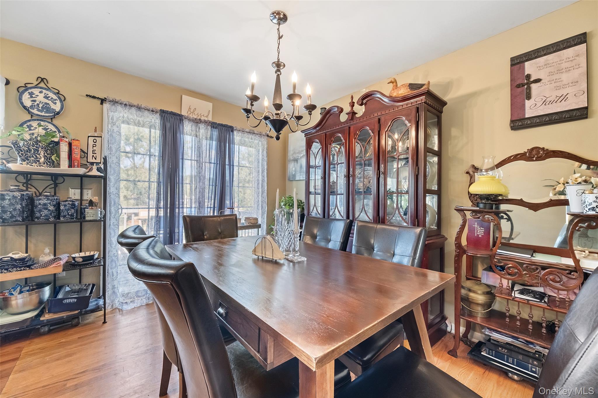 2 Danielle Court, Middletown, NY 10940