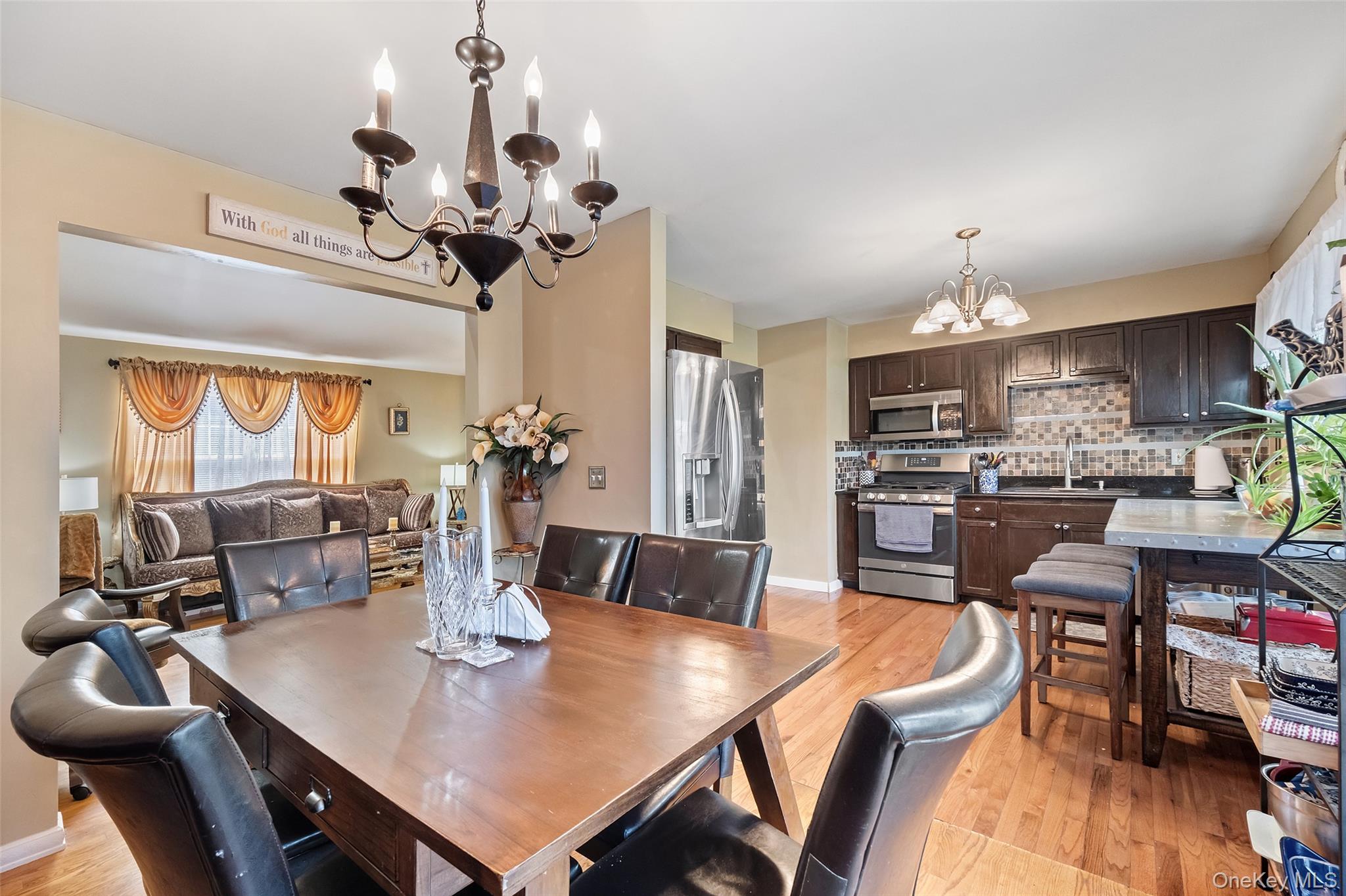 2 Danielle Court, Middletown, NY 10940