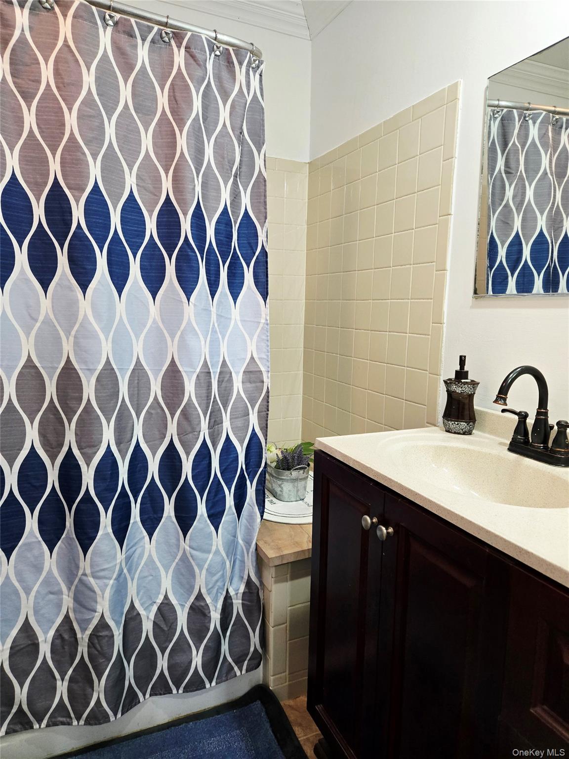 199 Pointe Circle North # 199, Coram, NY 11727