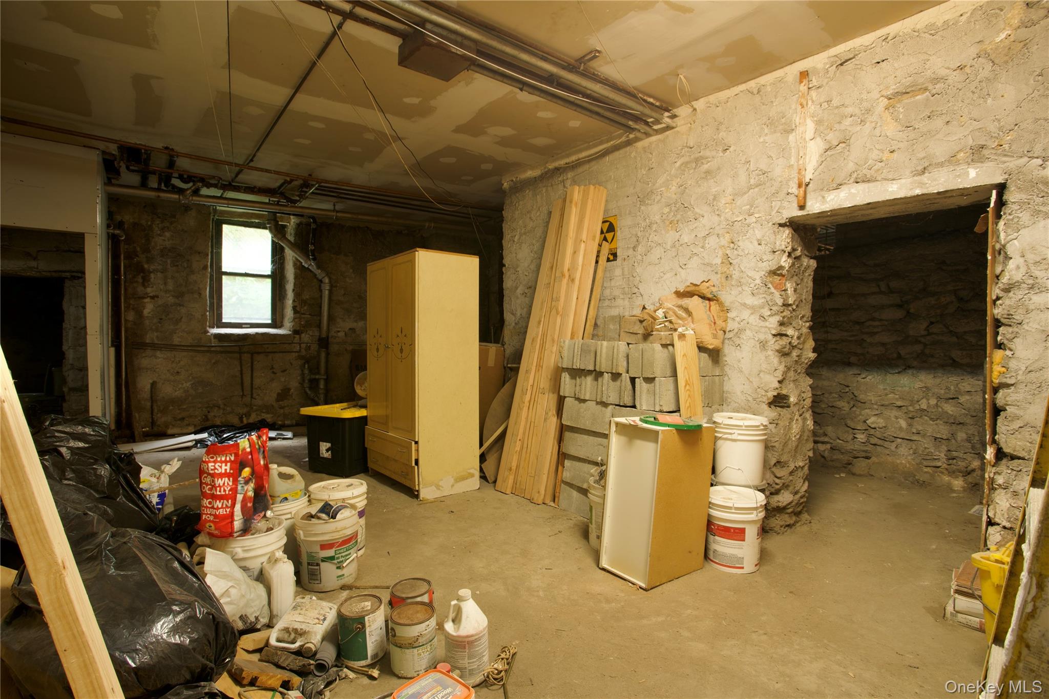 3717 Bronxwood Ave, Bronx, NY 10469