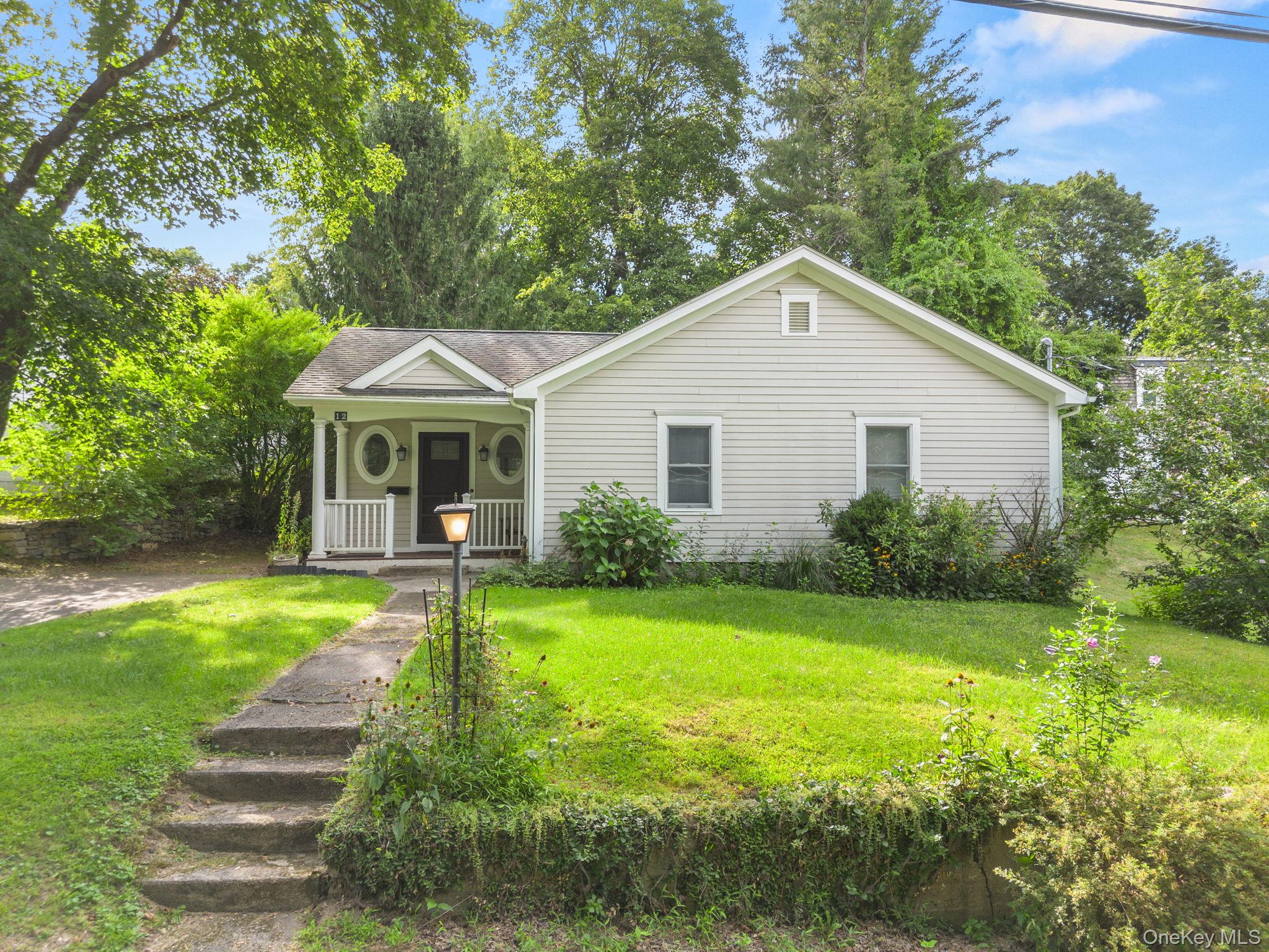 12 Anderson Way, Pawling, NY 12564