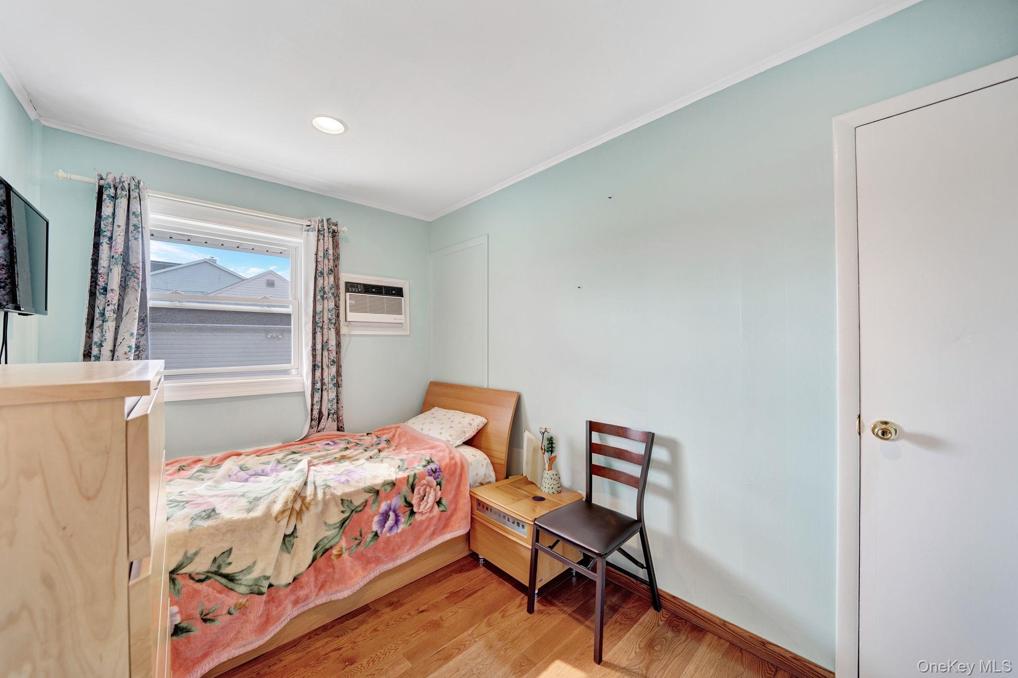 35 Myers Avenue, Hicksville, NY 11801