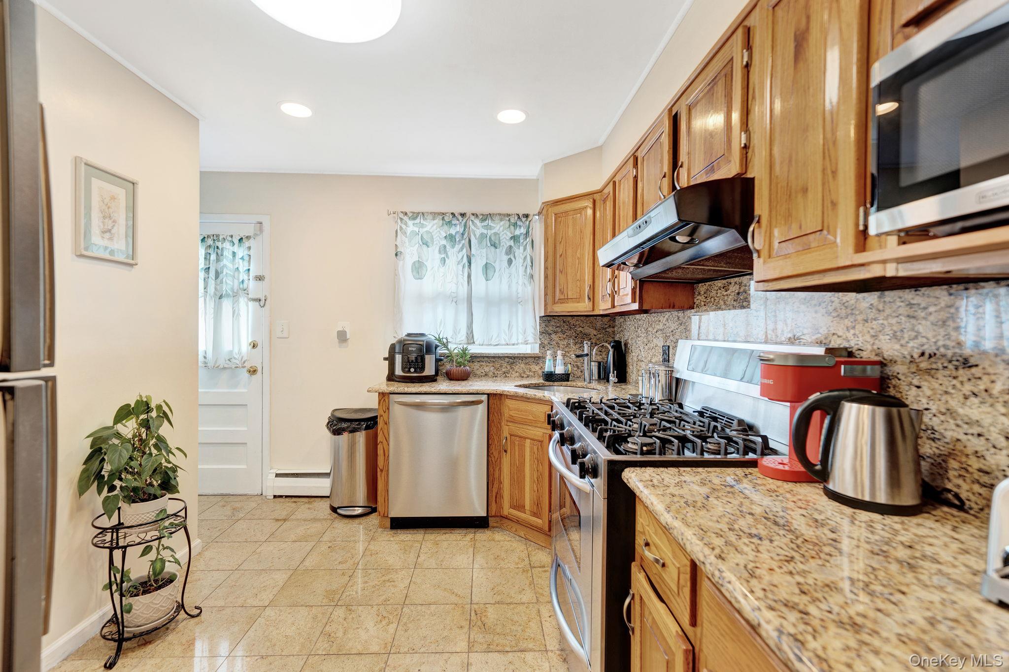 35 Myers Avenue, Hicksville, NY 11801