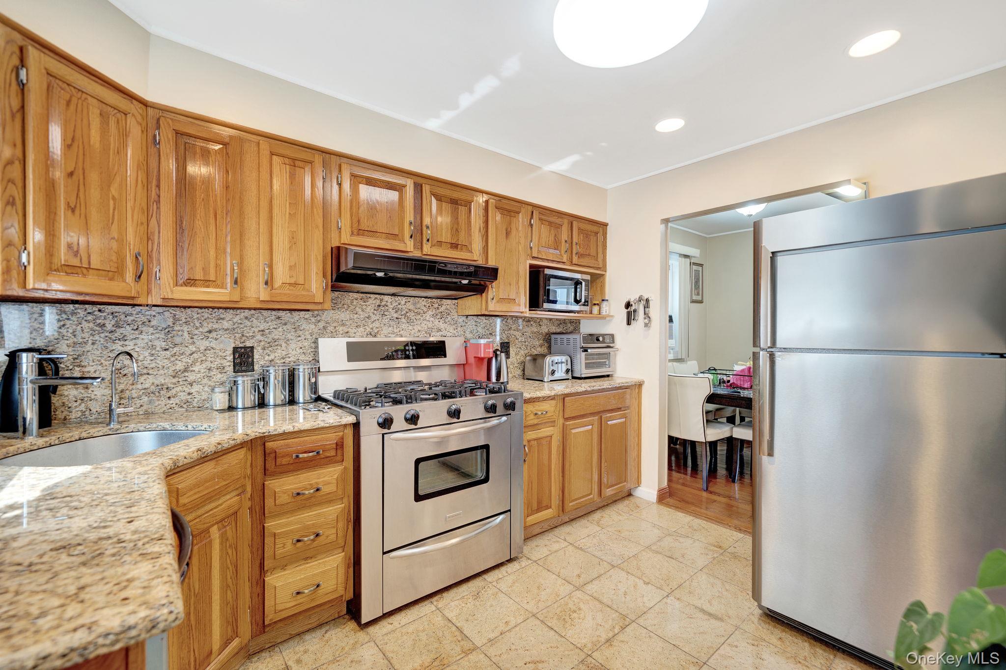 35 Myers Avenue, Hicksville, NY 11801