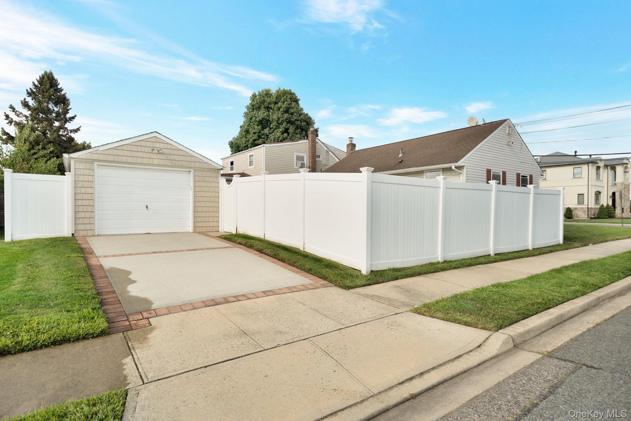 35 Myers Avenue, Hicksville, NY 11801