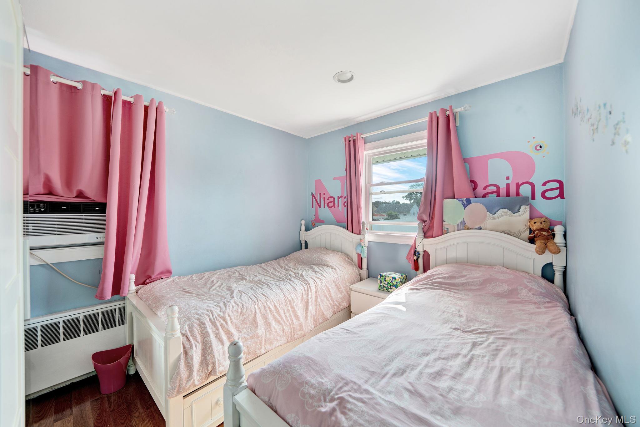 35 Myers Avenue, Hicksville, NY 11801