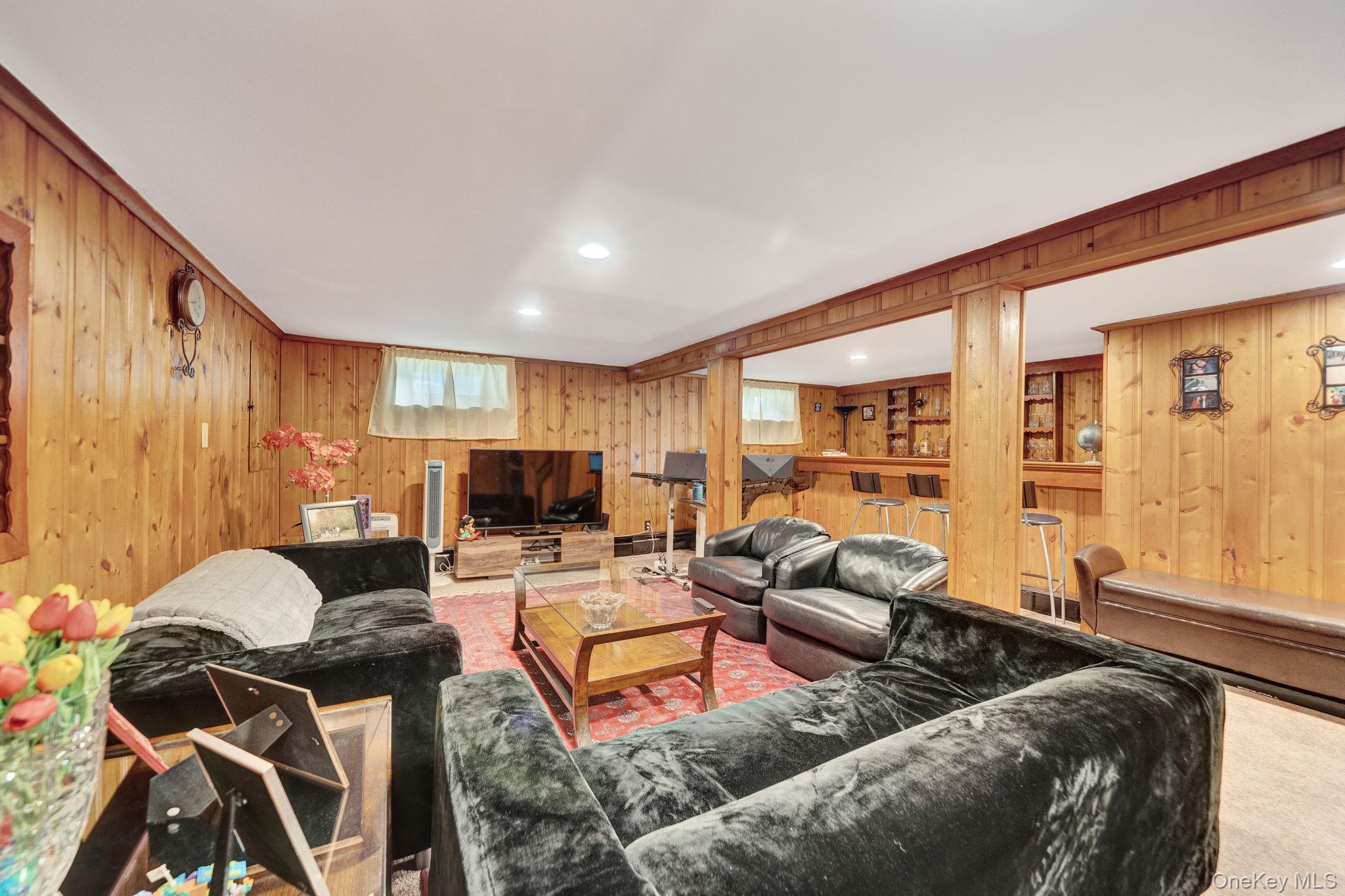 35 Myers Avenue, Hicksville, NY 11801