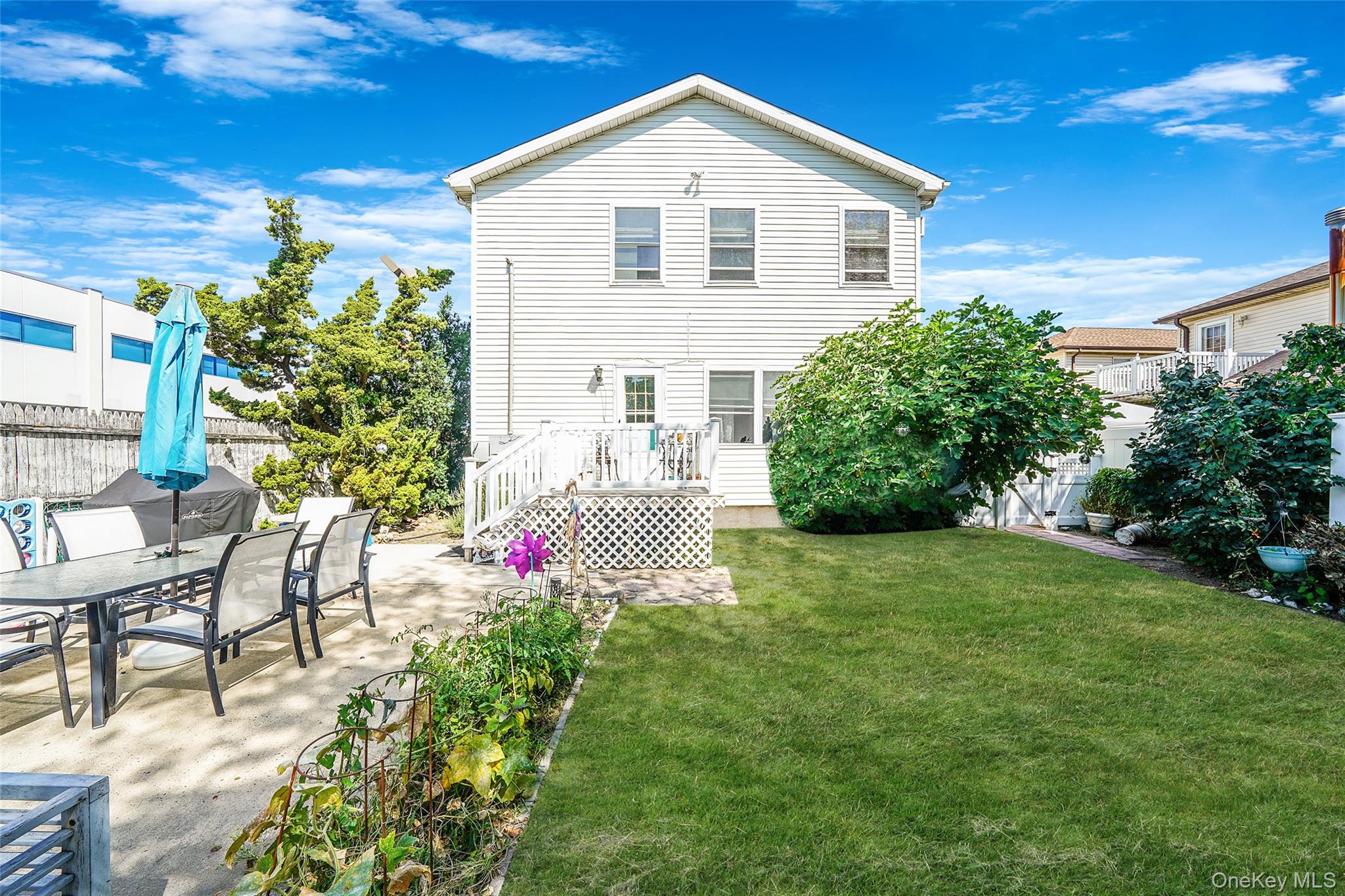 272 E Harrison Street, Long Beach, NY 11561