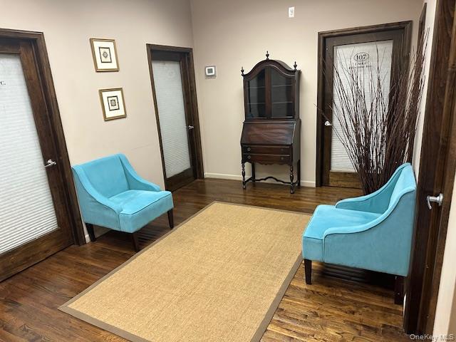 6226 Myrtle Avenue, Glendale, NY 11385