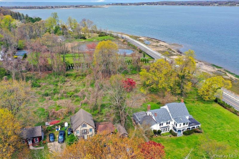 1008 W Shore Road, Mill Neck, NY 11771