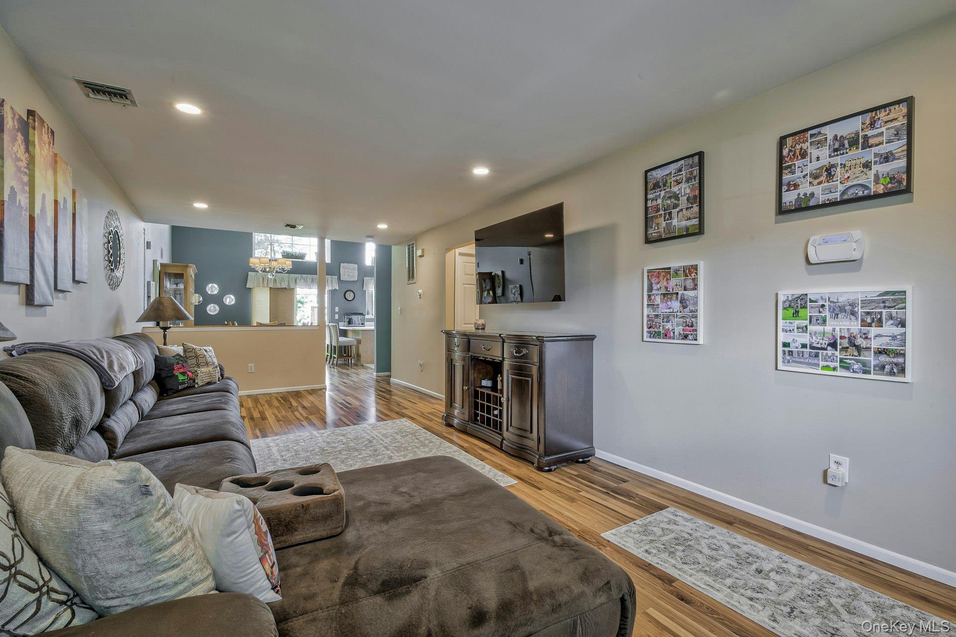 85 Sprucewood Boulevard, Central Islip, NY 11722