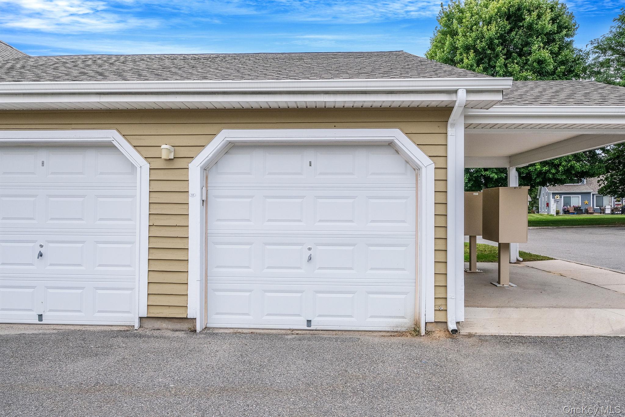 31 Eric Drive, Middle Island, NY 11953