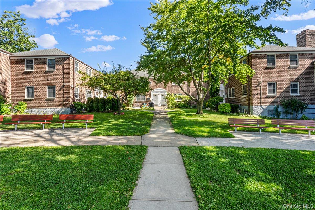 249-30 57 Avenue # 1, Little Neck, NY 11362