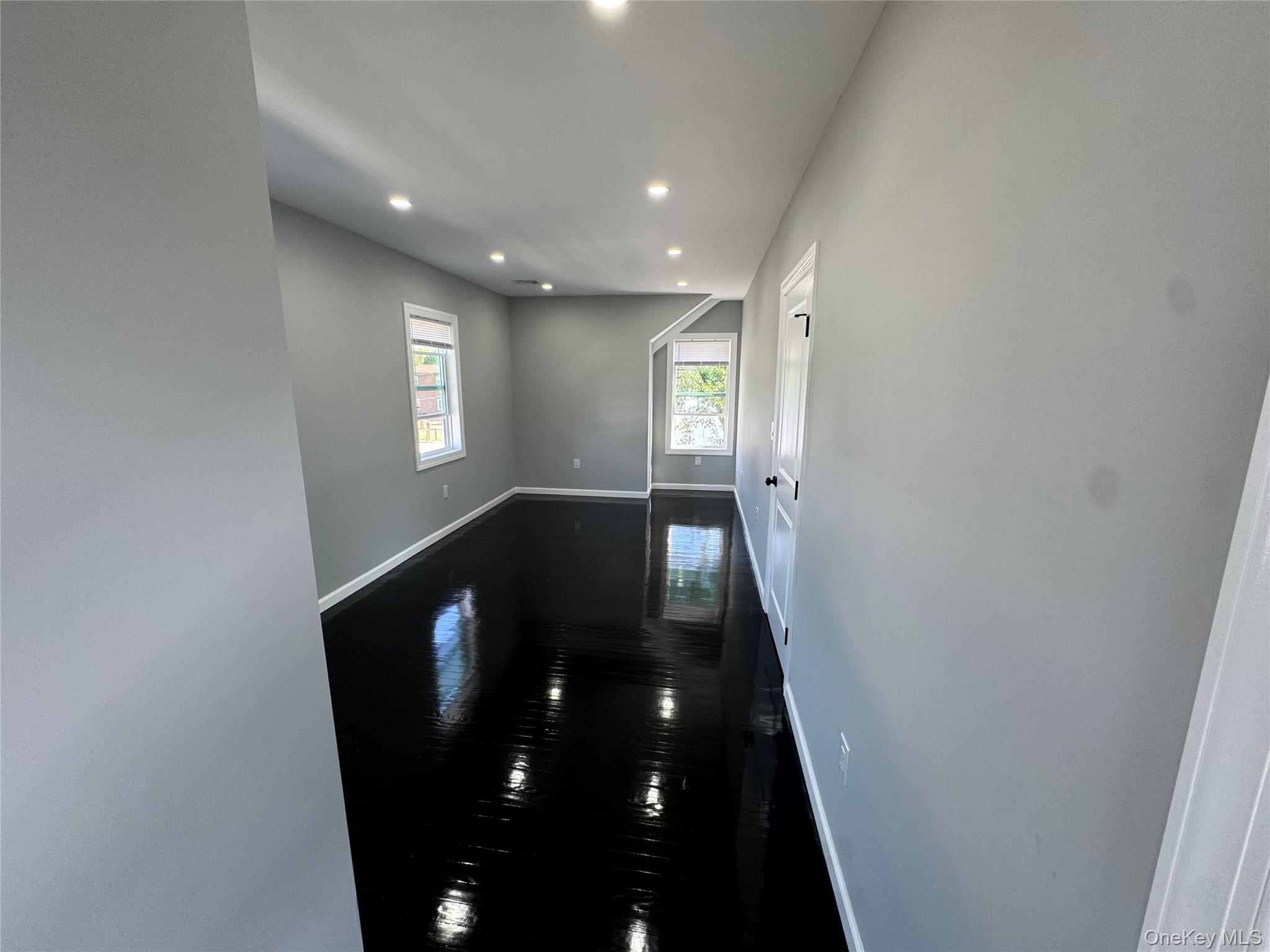 16 Garfield Place, Hempstead, NY 11550